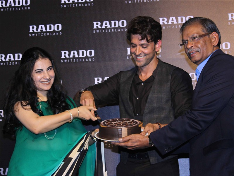 Bollywood actor Hrithik Roshan unveils Rado Brown high-tech ceramic collection. Hrithik Roshan,Rado Brown high-tech ceramic collection,Rado Brown,Rado Brown high-tech,actor Hrithik Roshan,Hrithik Roshan pics,Hrithik Roshan images,Hrithik Roshan photos,Hrithik Roshan stills,Hrithik Roshan pictures,Swiss watchmaker