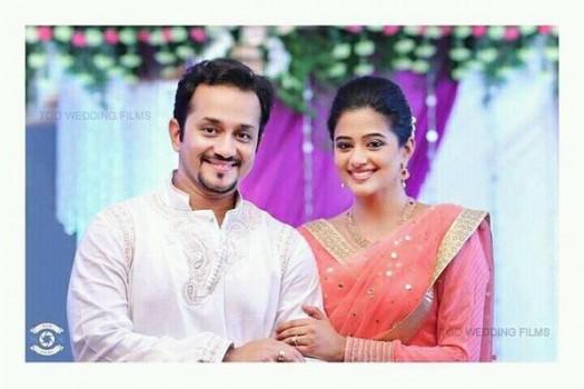 Actress Priyamani got engaged to boyfriend Mustufa Raj on Friday, May 27. The couple took their relationship to the next level in the presence of their family members in Bengaluru.