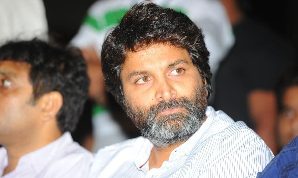 Here is the 5 reasons to watch A Aa movie starring Nithin, Samantha and Anupama Parameshwaran in the lead role. Directed by Trivikram Srinivas. A Aa,A Aa review,A Aa movie review,Nithin,Samantha,Anupama Parameshwaran,Trivikram Srinivas,Trivikram Srinivas movie,actress Samantha Ruth Prabhu
