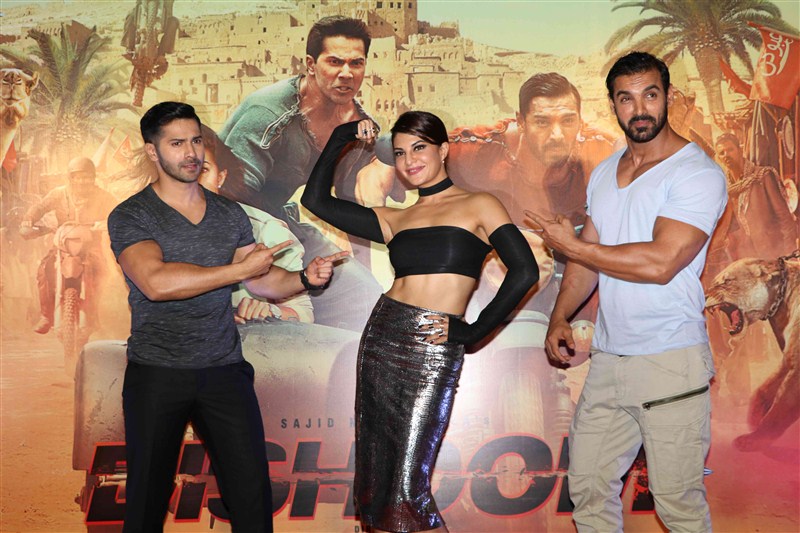 Varun Dhawan, John Abraham, Jacqueline Fernandez at Dishoom Trailer Launch. Dishoom Trailer Launch,Varun Dhawan,John Abraham,Jacqueline Fernandez,Dishoom Trailer Launch pics,Dishoom,Dishoom Trailer Launch images,Dishoom Trailer Launch photos,Dishoom Trailer Launch stills,Dishoom Trailer Launch pictures