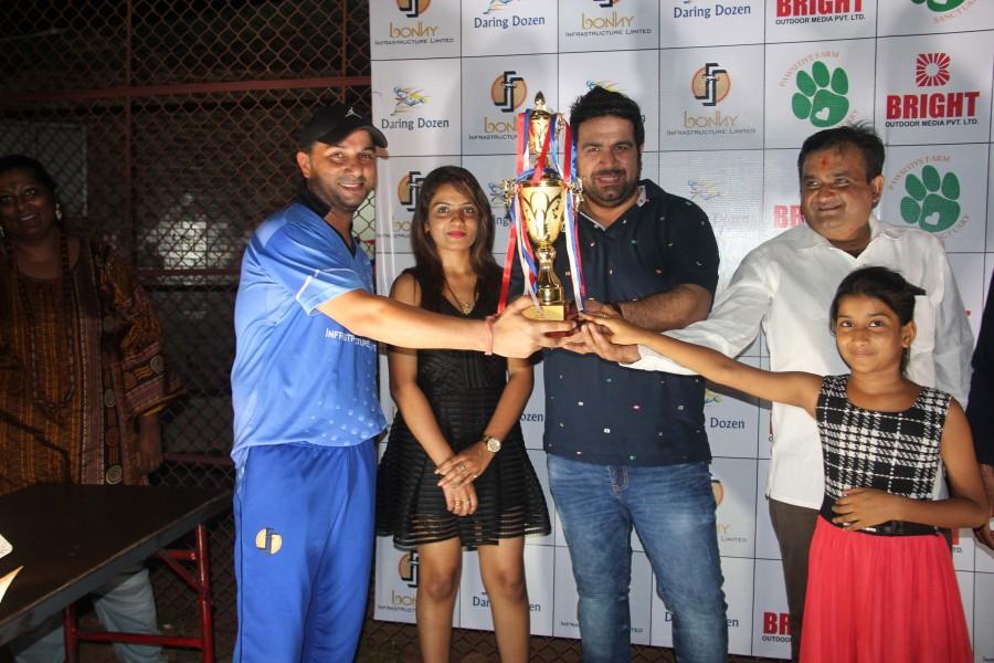 Suyyash Rai, Dillzan Wadia, Karanveer Mehra, Varun Badola, Anupam Bhattacharya, Puneet Sachdev, Adi Irani, Jeetendra Verna, Shiva Rindani among others at a friendly cricket match between Daring Dozen & Ambersariye Hawks in aid of the Pawsitive Farm Sanctuary at Air India Sports Ground. Daring Dozen and Ambersariye Hawks,Daring Dozen,Ambersariye Hawks,Suyyash Rai,Dillzan Wadia,Karanveer Mehra,Varun Badola,Anupam Bhattacharya,Puneet Sachdev,Adi Irani,Jeetendra Verna,Shiva Rindani
