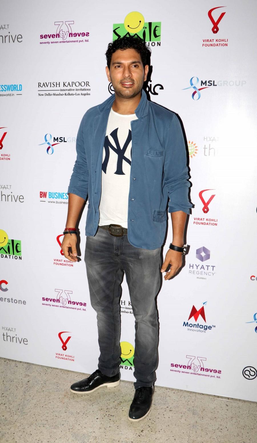 Yuvraj Singh, Hardik Pandya and Mahendra Singh Dhoni grace Virat Kohli foundation charity dinner for Smile Foundation. Virat Kohli,Virat Kohli foundation charity dinner for Smile Foundation,Virat Kohli foundation charity dinner,Yuvraj Singh,Hardik Pandya,Mahendra Singh Dhoni,Dhoni,MS Dhoni,Claudia Ciesla,Singer Abhijeet Bhattacharya,Fashion designer Archana Kochhar,Filmma
