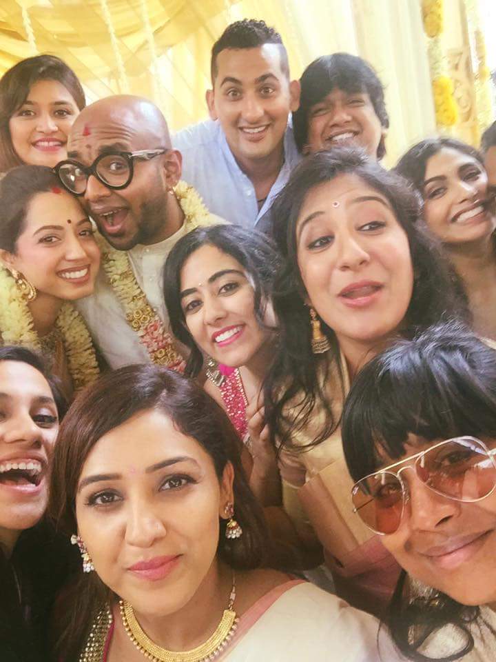 It was a hush-hush wedding affair for Benny Dayal,Singer Benny Dayal,Benny Dayal wedding,Benny Dayal marriage,Benny Dayal weds Catherine Thangam,Catherine Thangam,Benny Dayal wedding pics,Benny Dayal wedding images,Benny Dayal wedding photos,Benny Dayal wedding pictures,Benny Dayal wedding st
