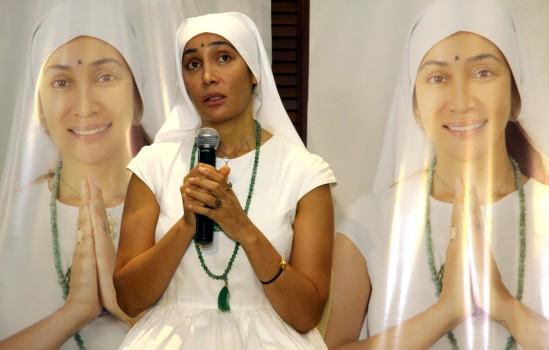 Hollywood model actress Sofia hayat reveals why she turned into a nun, displays silicon implants removed from breasts.