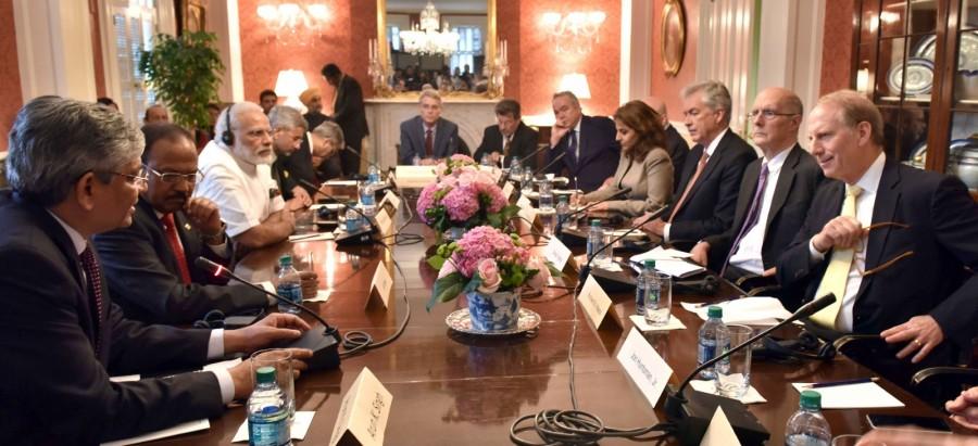 Prime Minister Narendra Modi, who is in the US on the fourth leg of his five-nation tour, met the heads of US think tanks. Narendra Modi,PM Narendra Modi,Prime Minister Narendra Modi,Narendra Modi with American think tanks,Narendra Modi in US,Modi in US,US think tanks