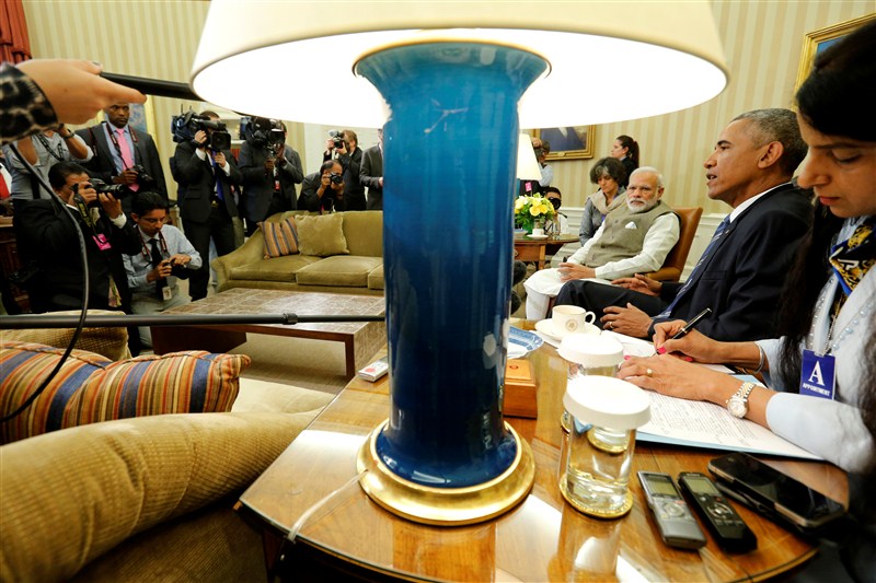 Building on their close personal bonding, Prime Minister Narendra Modi and US President Barack Obama on Tuesday promised to work together for the sake of global peace and security and the benefit of developing countries. Narendra Modi,Barack Obama,Prime Minister Narendra Modi,US President Barack Obama,Modi and Obama,Modi and Obama pics,Modi and Obama images,Modi and Obama stills,Modi and Obama pictures,Modi and Obama photos