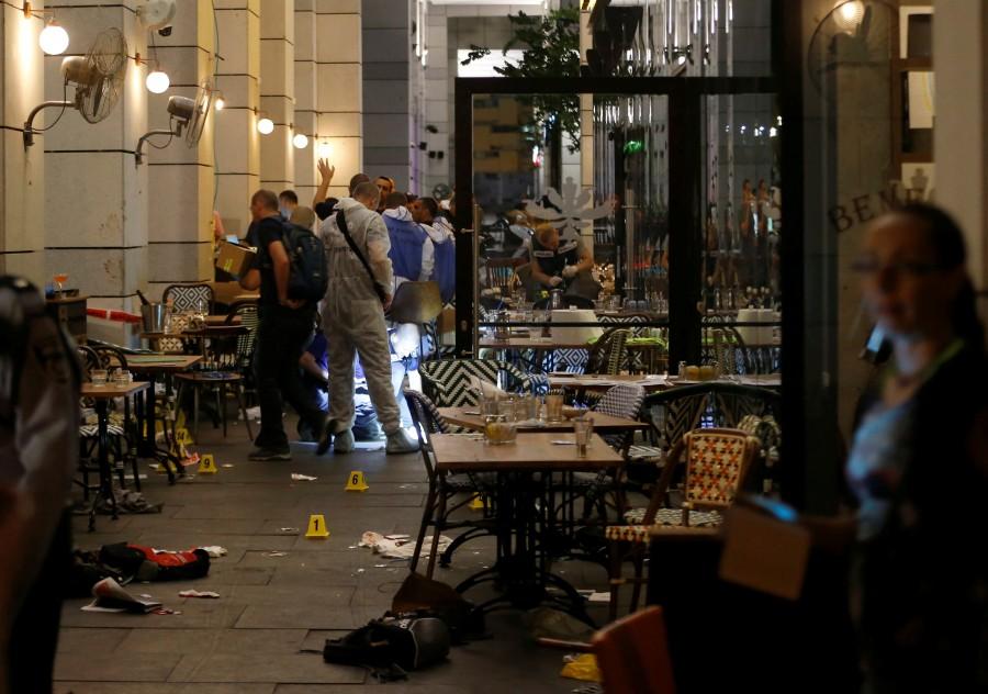Several casualties are reported in a shooting incident in the center of Tel Aviv. Tel Aviv,Tel Aviv terror attack,Israeli policeman,Tel Aviv terror attack pics,Tel Aviv terror attack images,Tel Aviv terror attack photos,Tel Aviv terror attack stills,Tel Aviv terror attack pictures,4 killed in Tel Aviv terror attack,Tel Aviv shooting,Te