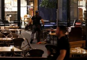 Tel Aviv,Tel Aviv terror attack,Israeli policeman,Tel Aviv terror attack pics,Tel Aviv terror attack images,Tel Aviv terror attack photos,Tel Aviv terror attack stills,Tel Aviv terror attack pictures,4 killed in Tel Aviv terror attack,Tel Aviv shooting,Te