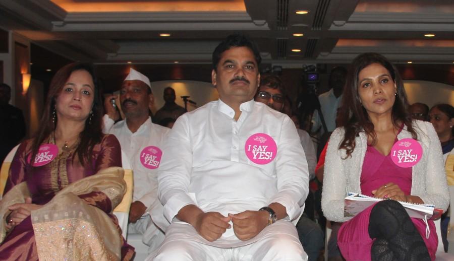 Smita Thackeray, Vinod Kambli, Rekha Chaudhari-Global Wellness Ambassador for India, Shibani Kashyap, Ram Shinde - Maharashtra Tourism Minister, Dr. Meghna Shah – Dean, The Other Song, Fitness Trainer Aditya Pratap Singh, Maya Paranjape, Wellness entrepreneurs JC Kapur & Sangram Birje and Seema Gopuskar of Association of Beauty and Cosmetology among others at the Global Wellness Day event. Global Wellness Day event,Vinod Kambli,Ram Shinde,Smita Thackeray,Rekha Chaudhari,Shibani Kashyap,Meghna Shah,Aditya Pratap Singh,Maya Paranjape,Wellness entrepreneurs JC Kapur,Sangram Birje,Seema Gopuskar