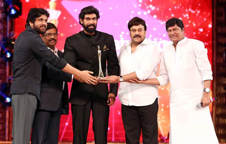 Chiranjeevi, Jr Ntr, Allu Arjun, Ram Charan, Nagarjuna at CineMAA Awards 2016. CineMAA Awards 2016,CineMAA Awards,CineMAA Awards 2016 photos,CineMAA Awards 2016 live updates,Chiranjeevi,Allu Arjun,Ram Charan,Jr Ntr,CineMAA Awards 2016 pics,CineMAA Awards 2016 images,CineMAA Awards 2016 stills,CineMAA Awards 2016 pictures