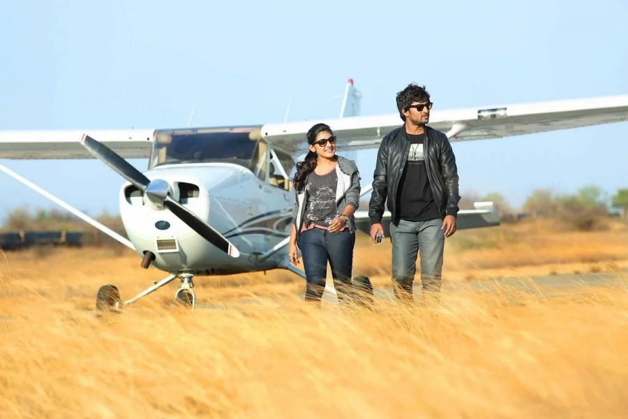 Directed by Indraganti Mohan Krishna, the film also stars Nani, Nivetha Thomas, Surbhi and Srinivasa Avasarla in the lead role. Gentleman,Gentleman review,Gentleman movie review,Nani,Surabhi,Nivetha Thomas,Srinivasa Avasarla,Gentleman movie stills,Gentleman movie pics,Gentleman movie images,Gentleman movie photos,Gentleman movie pictures,Telugu movie Gentleman