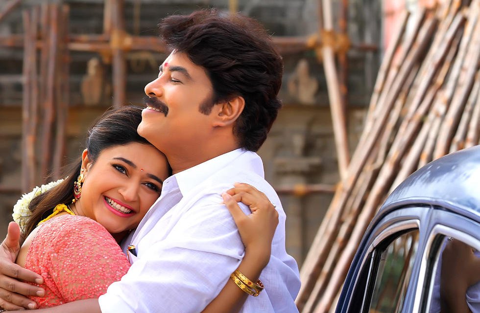 Muthina Kathirikai review,Muthina Kathirikai movie review,Muthina Kathirikai,tamil movie Muthina Kathirikai,Sundar C,Poonam Bajwa,Kushboo,Venkat Raghavan,Muthina Kathirikai movie stills,Muthina Kathirikai movie pics,Muthina Kathirikai movie images,Muthina