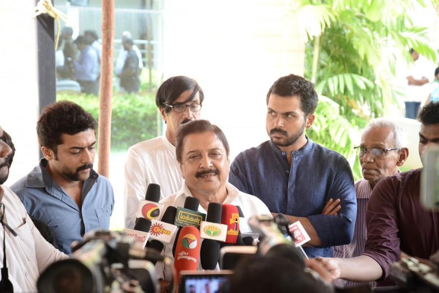 Celebrities like Suriya, Karthi, SivaKumar, Manobala, vairamuthu, KR. Vijaya, Prasanna with his wife Sneha pay homage to A.C Tirulokachandar. A.C Tirulokachandar,AC Tirulokachandar,Suriya,Karthi,SivaKumar,Tirulokachandar died,KR. Vijaya,Sneha,Prasanna
