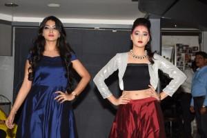 Convocation ceremony of students of Bharat & Dorris,Sandip Soparrkar,Alesia Raut,Pandhari Dada,B & D,Bharat & Dorris,fashion show