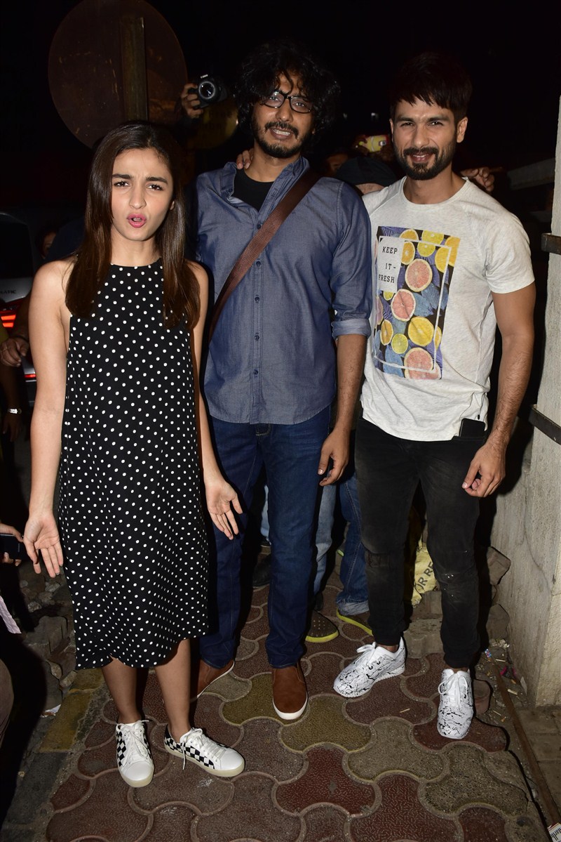 Udta Punjab has released in theatres post its legal battle with the Censor Board and the film has been flying high eversince its release. Udta Punjab,Udta Punjab full movie,Udta Punjab leaked,Shahid Kapoor,Alia Bhatt,Udta Punjab audience reaction,bollywood movie Udta Punjab,Udta Punjab special screening,Udta Punjab pics,Udta Punjab in Theaters
