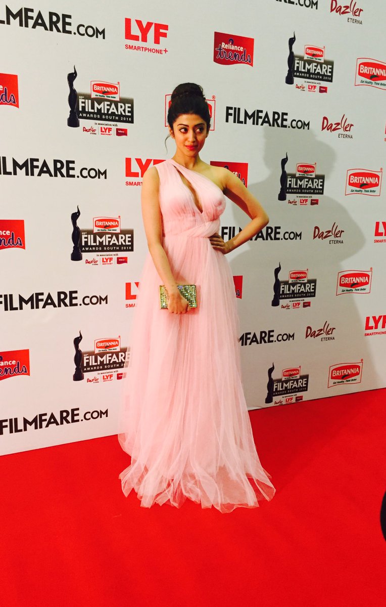 Pranitha Subhash, Akhil Akkineni, Amy Jackson, Sai Pallavi at Filmfare Awards 2016. Filmfare Awards 2016,Filmfare Awards,Pranitha Subhash,Akhil Akkineni,Amy Jackson,Sai Pallavi,Filmfare Awards pics,Filmfare Awards images,Filmfare Awards photos,Filmfare Awards stills,Filmfare Awards pictures