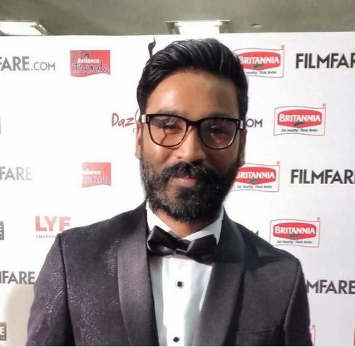 Allu Arjun at Filmfare Awards 2016. Allu Arjun,Allu Arjun at Filmfare Awards 2016,Allu Arjun at Filmfare Awards,Filmfare Awards 2016,Filmfare Awards,Filmfare Awards 2016 winners,61st Britannia Filmfare Awards,Filmfare Awards pics,Filmfare Awards images,Filmfare Awards photos,Filmfare Awards