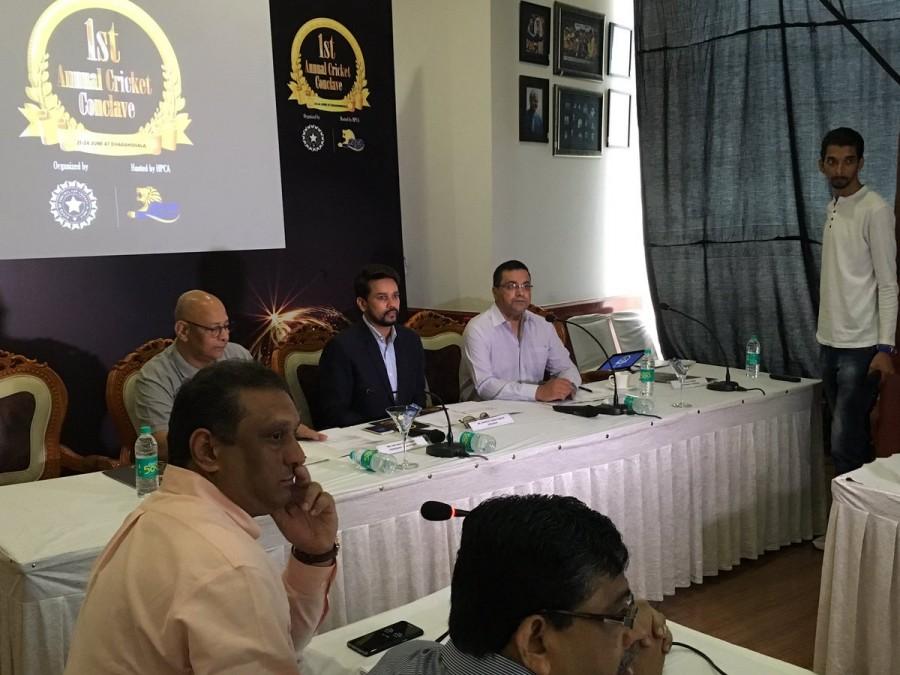 Anil Kumble & Ravi Shastri: Twists and turns keep coming in race for India coach job. Anil Kumble,Ravi Shastri,Anil Kumble India coach,Ravi Shastri India Coach,India coach job,New India coach,Dharamsala