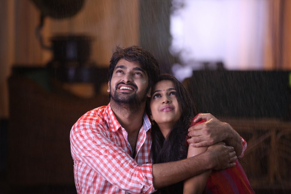Oka Manasu is an upcoming Telugu film written and directed by Rama Raju Gottimukkala. Starring Naga Shourya and Niharika Konidela in the lead roles, Oka Manasu,Oka Manasu review,Oka Manasu movie review,Naga Shourya,Niharika Konidela,Oka Manasu movie stills,Oka Manasu movie pics,Oka Manasu movie images,Oka Manasu movie photos,Oka Manasu movie pictures