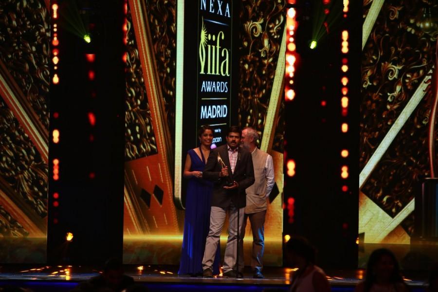 Photos of IIFA 2016 winners. IIFA 2016 winners,IIFA winners,IIFA,IIFA 2016,IIFA winners pics,IIFA winners images,IIFA winners photos,IIFA winners stills,IIFA winners pictures