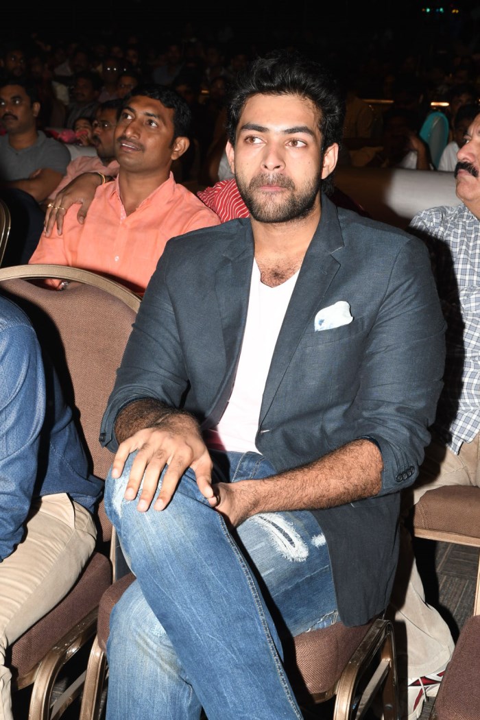 Kabali Telugu audio launch event held at Hyderabad. Celebs like Nani, Dhansika, Pa Ranjith, TSR, Kalaiyarasan, Santhosh Narayanan, Paruchuri Gopalakrishna, B Gopal, Ramajogayya Sastry, Varun Tej, Ritu Varma, Srikanth Kidambi, Prasanna Kumar, Ananth, Kodandarami Reddy, MP Avanthi Srinivas, Sudhakar Komakula, Pratani Ramakrishna Goud, Singer Arunraj Kamaraju, Chamundi, Raghu Ramakrishnam Raju, Pullela Gopichand, Jhansi, Ganesh Ram, Nisha and others graced the event. Rajinikanth,Kabali Telugu audio launch,Kabali audio launch,Kabali Telugu audio launch pics,Kabali Telugu audio launch images,Kabali Telugu audio launch photos,Kabali Telugu audio launch stills,Kabali Telugu audio launch pictures,Kabali audio launch pics,K