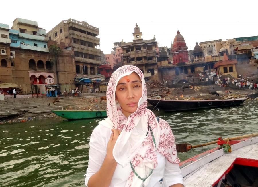 Ex-model Gaia Mother Sofia went to Varanasi on a spiritual trip ...