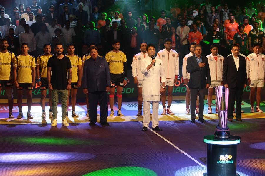 India’s favourite stand-up comedian Kapil Sharma begins the opening day of Star Sports Pro Kabaddi - Season 4. Pro Kabaddi,Pro Kabaddi Season 4,Opening ceremony of Star Sports Pro Kabaddi Season 4,Star Sports Pro Kabaddi Season 4,Pro Kabaddi pics,Pro Kabaddi images,Pro Kabaddi photos,Pro Kabaddi stills,Pro Kabaddi pictures