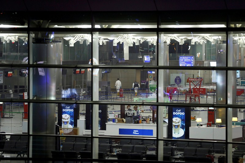 Two suicide bombers hit Istanbul Ataturk, Turkey's largest airport. Istanbul airport,Deadly blasts at Istanbul airport,blast at Istanbul airport,Istanbul airport blast,Istanbul Ataturk,suicide bombers,suicide bomb
