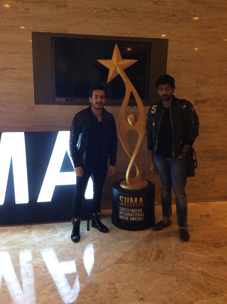 SIIMA Awards 2016: Allu Arjun, Akhil Akkineni, VarunTej, Allu Sirish arrive Singapore. SIIMA Awards 2016,SIIMA Awards,SIIMA Awards winners,Allu Arjun,Akhil Akkineni,VarunTej,Allu Sirish,SIIMA Awards 2016 pics,SIIMA Awards 2016 images,SIIMA Awards 2016 photos,SIIMA Awards 2016 stills,SIIMA Awards 2016 pictures,SIIMA Awards pics,SIIMA Awards