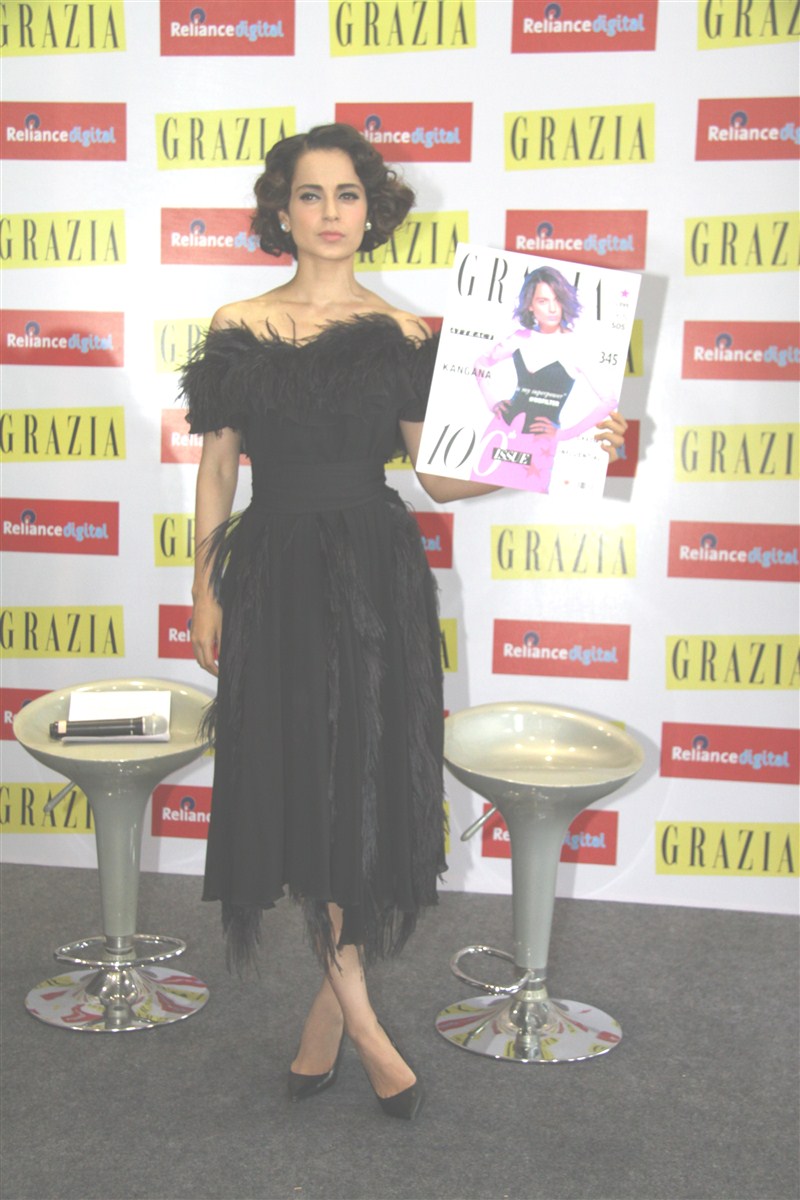 The Queen of Bollywood, Kangana Ranaut, recently launched the 100th issue of Grazia at Reliance Digital store in Juhu. Kangana Ranaut,Kangana Ranaut dazzles on the cover of Grazia's 100th Issue,Kangana Ranaut on Grazia's 100th Issue,Grazia's 100th Issue,actress Kangana Ranaut,Kangana Ranaut on Magazine,Kangana Ranaut pics,Kangana Ranaut images,Kangana Rana