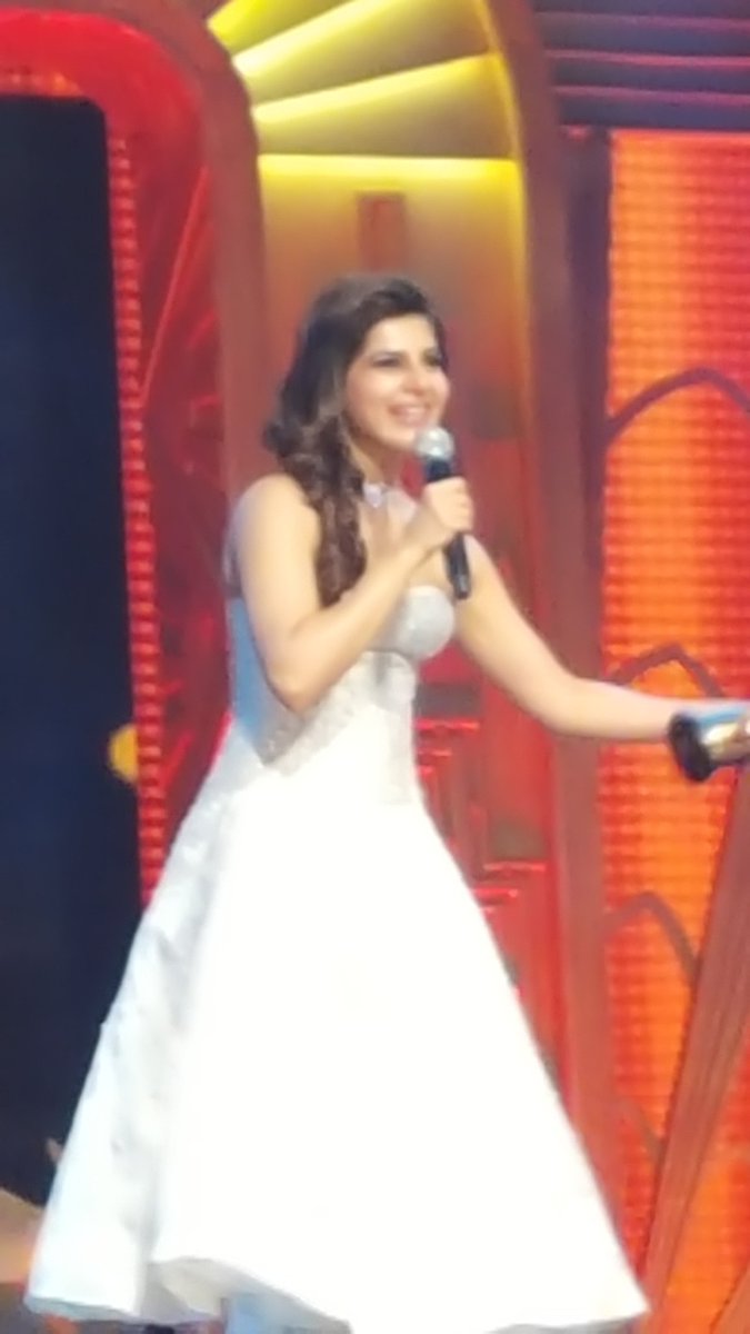 SIIMA Awards 2016: Allu Arjun, Anushka, SS Rajamouli, Samantha bag the big awards SIIMA Awards 2016 Winners pictures,SIIMA Awards 2016 Winners,SIIMA Awards 2016,SIIMA Awards,siima awards winners,SIIMA Awards winners pics,SIIMA Awards winners images,SIIMA Awards winners photos,SIIMA Awards winners stills