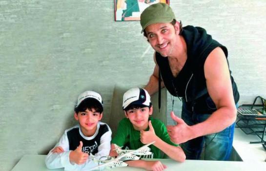 Hrithik Roshan and his sons, Hrehaan and Hridhaan, took off to the Africa for a quick family holiday.