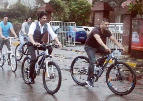 Bollywood actor Salman Khan and Shah Rukh Khan enjoy bike ride together.