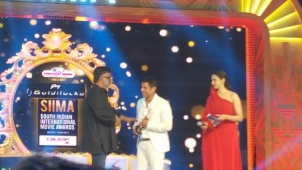 South Indian Actor Chiyaan Vikram at SIIMA 2016.