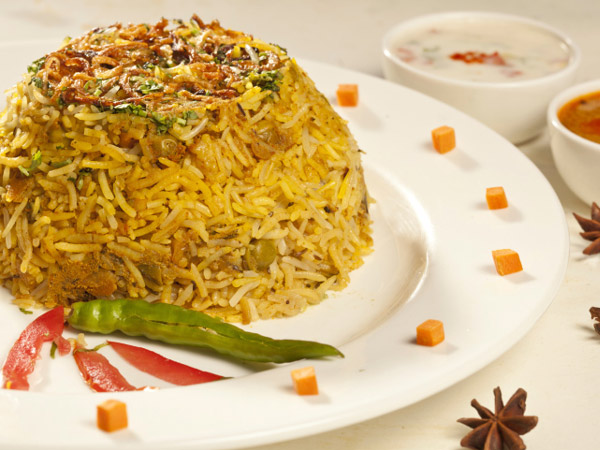 Eid 2016: Try these Briyanis at home this Eid al-Fitr. Eid 2016,Eid,Eid foods,Eid al-Fitr,Eid al-Fitr 2016,Eid al-Fitr foods,Biryani,Eid Biryani,Different type of Biryani,Eid al-Fitr celebrations