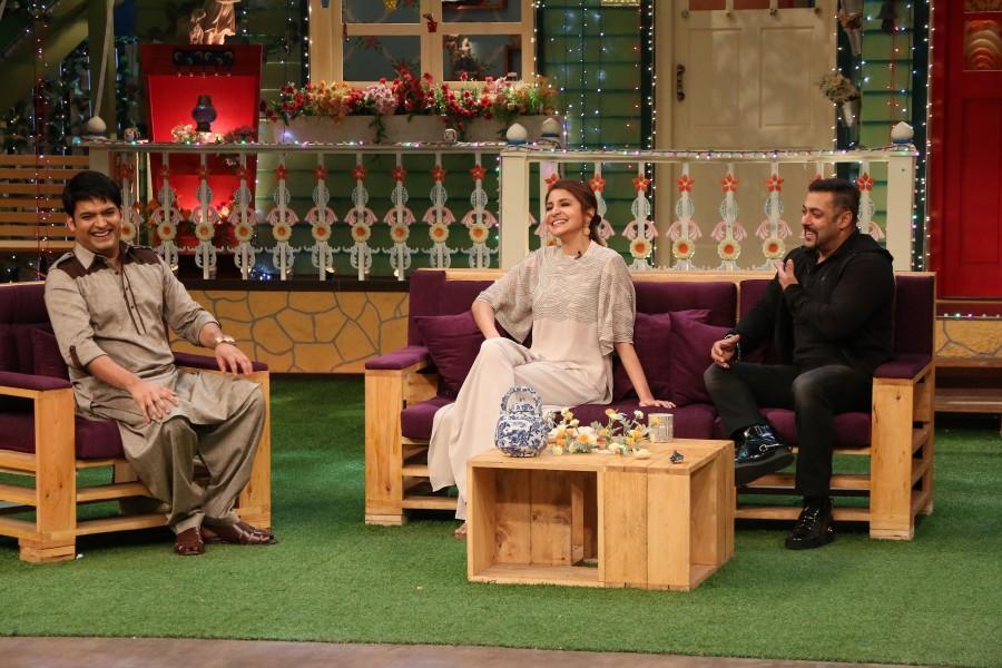 Bollywood actor Salman Khan, actress Anushka Sharma promote Sultan movie on 'The Kapil Sharma Show'. Salman Khan,Anushka Sharma,Salman Khan,Anushka Sharma promote Sultan movie on 'The Kapil Sharma Show',Salman Khan at The Kapil Sharma Show,Suttan on The Kapil Sharma Show,Sultan movie promotion,Sultan promotion pics,Sultan promotion images,Sult