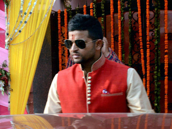 Cricketer Suresh Raina Gets Engaged With Priyanka Chaudhary Suresh Raina,cricket player Suresh Raina,Suresh Raina marriage photos,Suresh Raina engagement pics,Suresh Raina weds Priyanka Chaudhary,Priyanka Chaudhary,suresh raina wife Priyanka Chaudhary