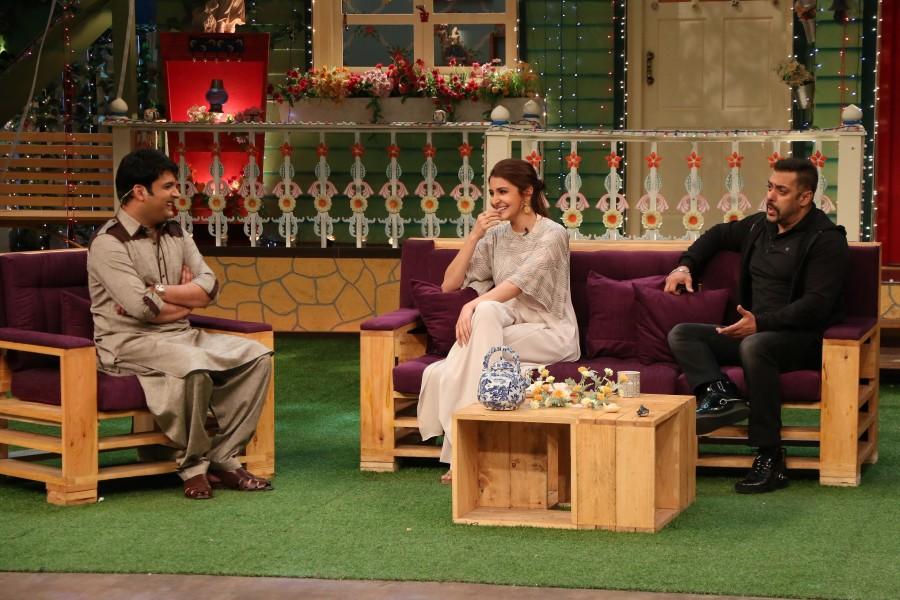 Bollywood actor Salman Khan, actress Anushka Sharma promote Sultan movie on 'The Kapil Sharma Show'. Salman Khan,Anushka Sharma,Salman Khan,Anushka Sharma promote Sultan movie on 'The Kapil Sharma Show',Salman Khan at The Kapil Sharma Show,Suttan on The Kapil Sharma Show,Sultan movie promotion,Sultan promotion pics,Sultan promotion images,Sult