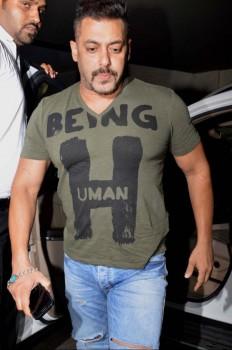 Sultan special screening: Salman Khan with family & friends.