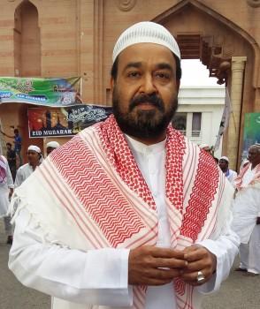 Malayalam celebs like Mohanlal, Meera Nandan wish 'Eid Mubarak' to their Fans