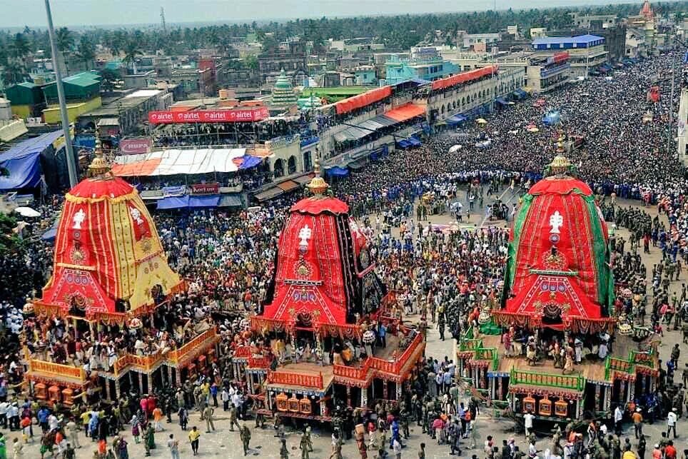 Another batch of 1,621 pilgrims left Jammu on Wednesday to perform the Amarnath Yatra which has been proceeding peacefully in the Kashmir Valley. Rath Yatra,Rath Yatra 2016,Rath Yatra celebration pictures,Rath Yatra celebration photos,Rath Yatra celebration stills,Rath Yatra celebration picture,Rath Yatra celebration,Rath Yatra 2016 celebration,Amarnath Yatra