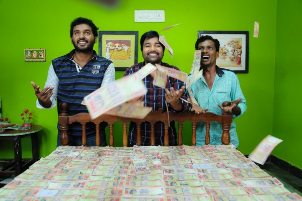 Adra Machan Visilu is an upcoming Tamil comedy movie. The film stars Shiva, Naina Sarwar and Srinivasan in the lead role. Adra Machan Visilu,tamil movie Adra Machan Visilu,Shiva,Naina Sarwar,Srinivasan,powerstar Srinivasan,power star Srinivasan,Adra Machan Visilu movie stills,Adra Machan Visilu movie pics,Adra Machan Visilu movie images,Adra Machan Visilu movie photos,Adra M