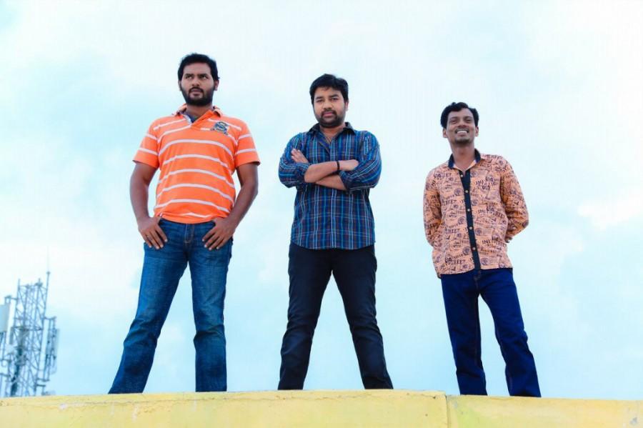 Adra Machan Visilu is an upcoming Tamil comedy movie. The film stars Shiva, Naina Sarwar and Srinivasan in the lead role. Adra Machan Visilu,tamil movie Adra Machan Visilu,Shiva,Naina Sarwar,Srinivasan,powerstar Srinivasan,power star Srinivasan,Adra Machan Visilu movie stills,Adra Machan Visilu movie pics,Adra Machan Visilu movie images,Adra Machan Visilu movie photos,Adra M