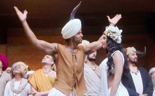 The first song of Hrithik Roshan's much awaited action-romance 'Mohenjo Daro' is out and is simply a soulful romantic number. Mohenjo Daro,Mohenjo Daro song,Mohenjo Daro first song,Tu hai,Hrithik Roshan,Pooja Hegde,Mohenjo Daro stills,Mohenjo Daro pics,Mohenjo Daro images,Mohenjo Daro photos,Mohenjo Daro pictures