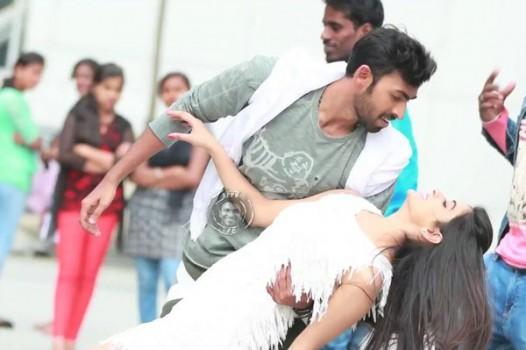 Run Anthony is an upcoming Kannada movie written and directed by Raghu Shastri. Starring Vinay Rajkumar and Rukhsar Mir in the lead role.