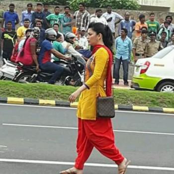 Suriya, Shruti Haasan's Singam 3 working stills.