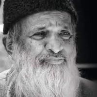 Abdul Sattar Edhi,Abdul Sattar Edhi dies at 88,Pakistan's legendary Abdul Sattar Edhi dies at 88,Edhi Foundation Chairman Abdul Sattar Edhi,Abdul Sattar Edhi dead,Abdul Sattar Edhi passesaway,Abdul Sattar Edhi pics,Abdul Sattar Edhi images,Abdul Satt