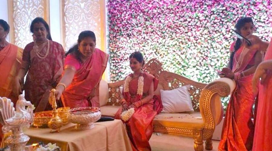 South Indian actor Chiyaan Vikram's daughter Akshita engaged to DMK leader M Karunanidhi's grandson Manu Ranjit on Sunday July 10th in Chennai. Celebs like Shankar, Udhayanidhi Stalin and many others graced the event. Chiyaan Vikram,Vikram,vikram daughter engagement,Karunanidhi grandson,Karunanidhi's great grandson,Karunanidhi,Vikram daughter,Vikram daughter marriage,Vikram daughter wedding