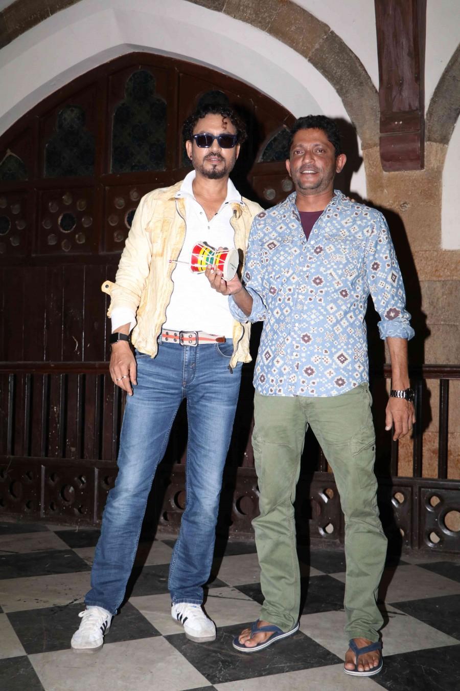 Irrfan Khan has been on a promotional spree, for his upcoming movie, Madaari. Madaari Team visits Wilson College,Irrfan Khan,Irrfan Khan at Madaari promotion,Madaari promotions,Madaari movie promotions,Madaari team,bollywood movie Madaari,Madaari promotion pics,Madaari promotion images,Madaari promotion photos,Madaari promotion sti