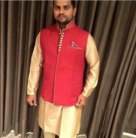 Cricketer Suresh Raina Gets Engaged With Priyanka Chaudhary Suresh Raina,cricket player Suresh Raina,Suresh Raina marriage photos,Suresh Raina engagement pics,Suresh Raina weds Priyanka Chaudhary,Priyanka Chaudhary,suresh raina wife Priyanka Chaudhary